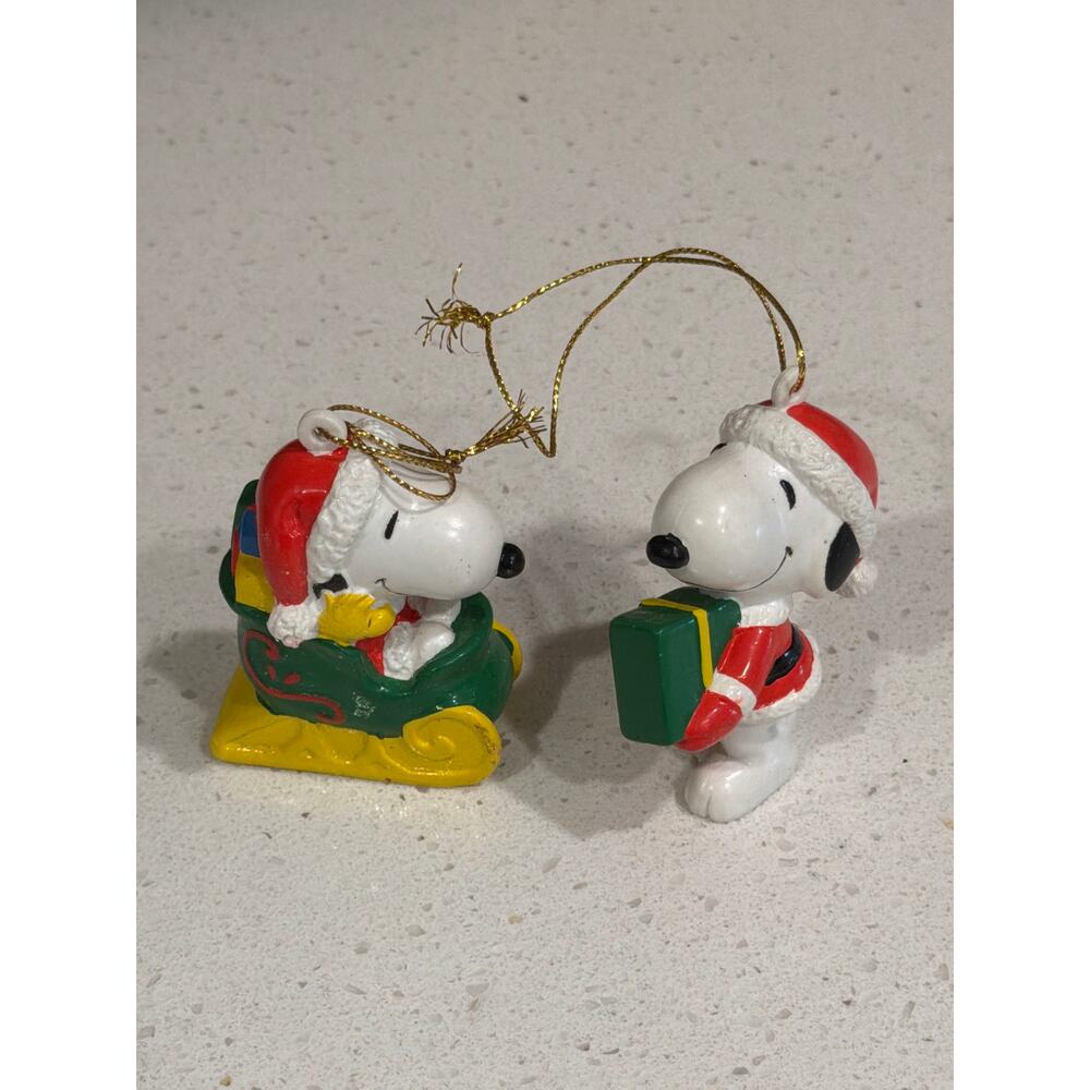 2 vintage Peanuts Snoopy ornaments